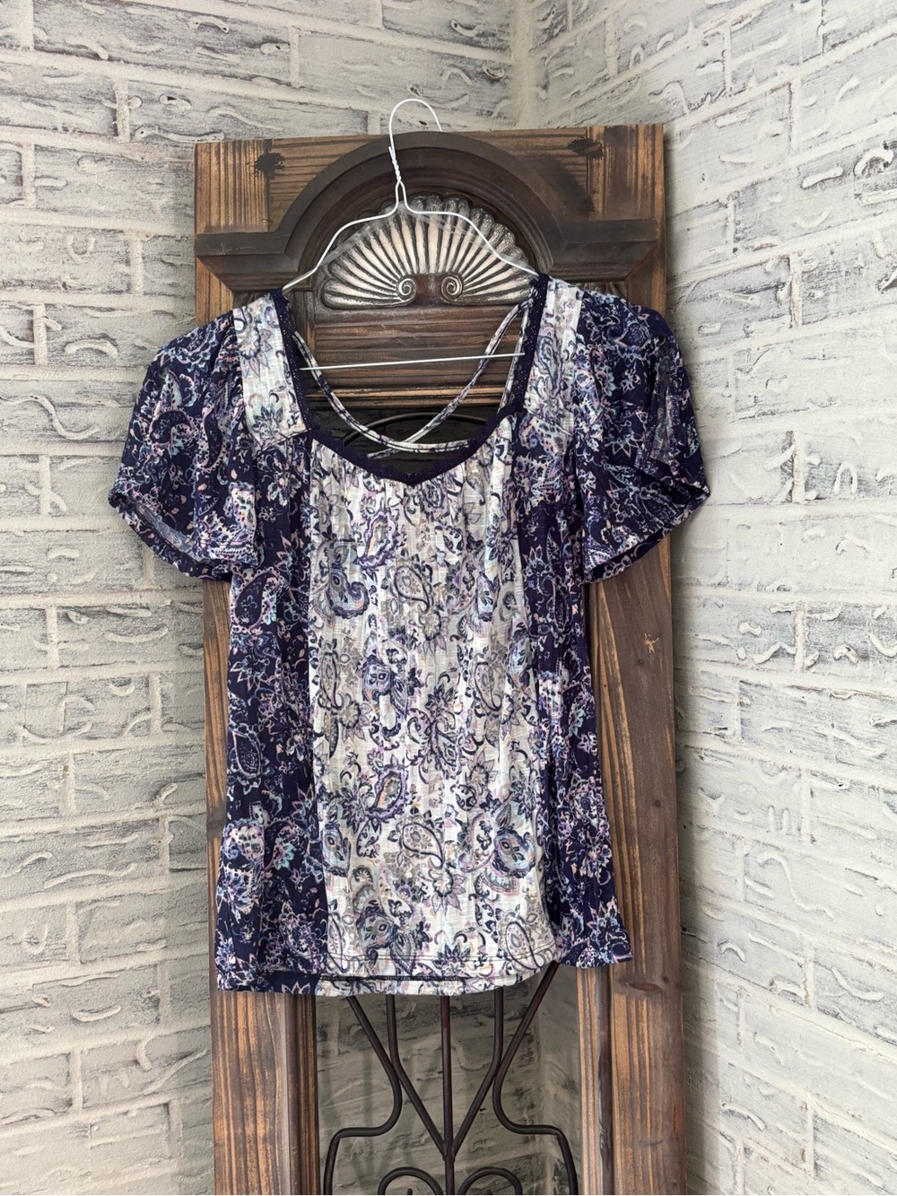 Absolutely Famous Navy & Cream Floral Paisley Short Sleeve Top